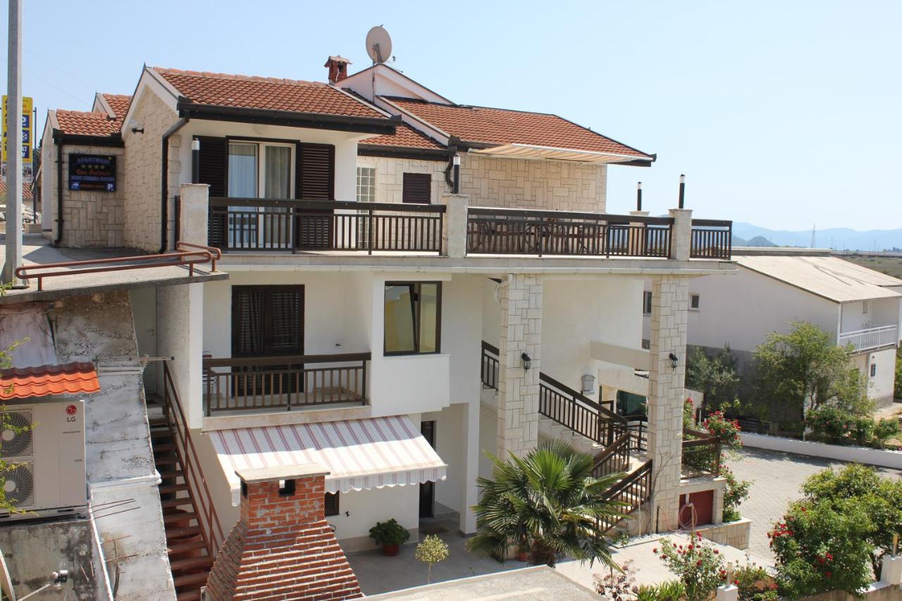 Guesthouse San Antonio Ploce  Exterior photo