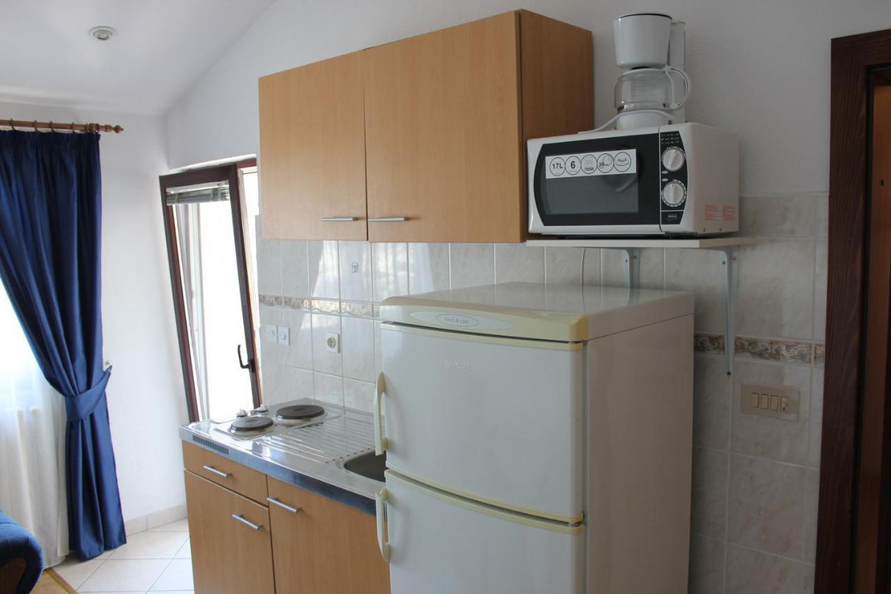Guesthouse San Antonio Ploce  Exterior photo